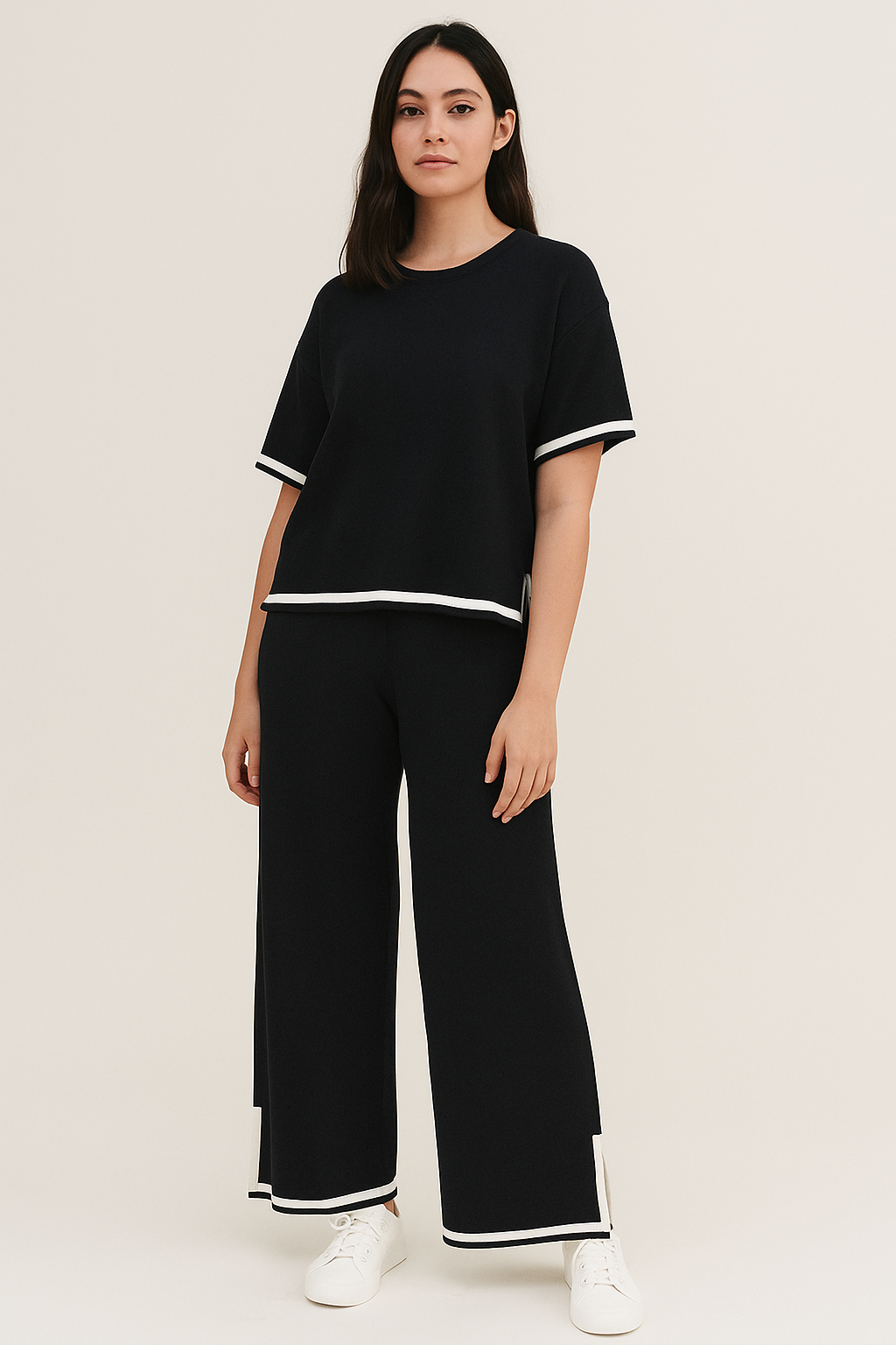 Comfortable Black Set with White Trim - Al SafouhStore