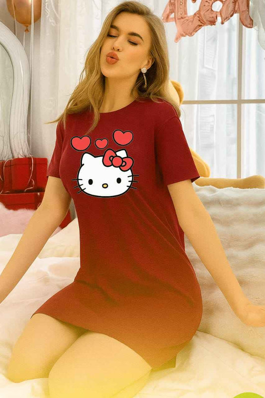 Cute Kitty with Hearts Long T-Shirt